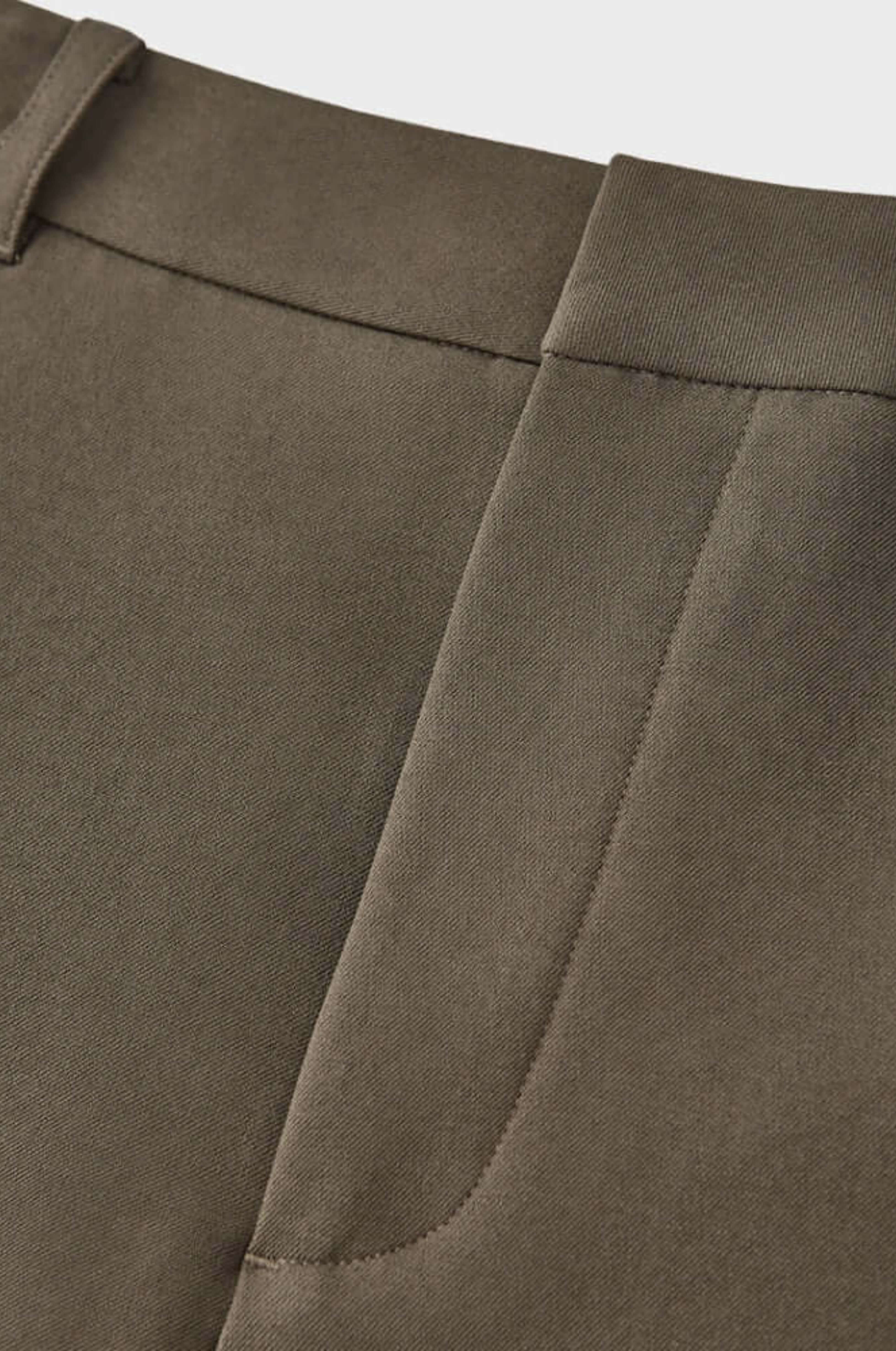 Luxe Chino
